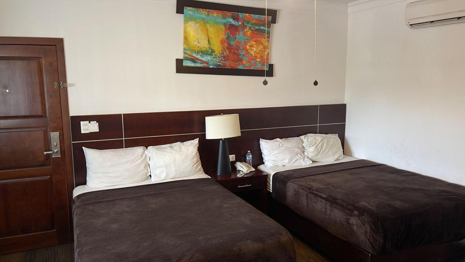 Hotel Rincon Real Suites Durango Exterior foto