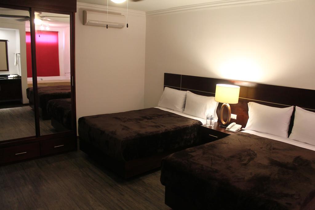 Hotel Rincon Real Suites Durango Exterior foto