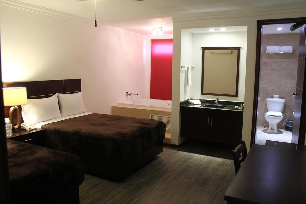 Hotel Rincon Real Suites Durango Exterior foto