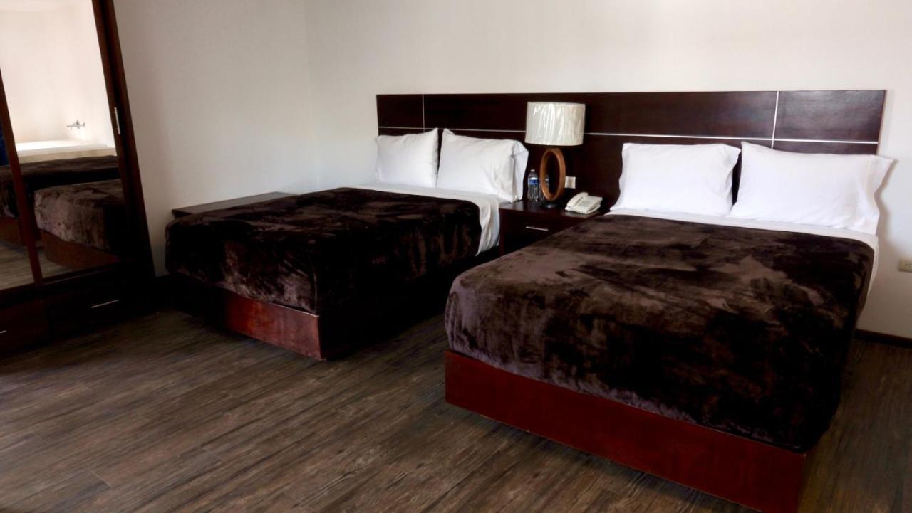 Hotel Rincon Real Suites Durango Exterior foto